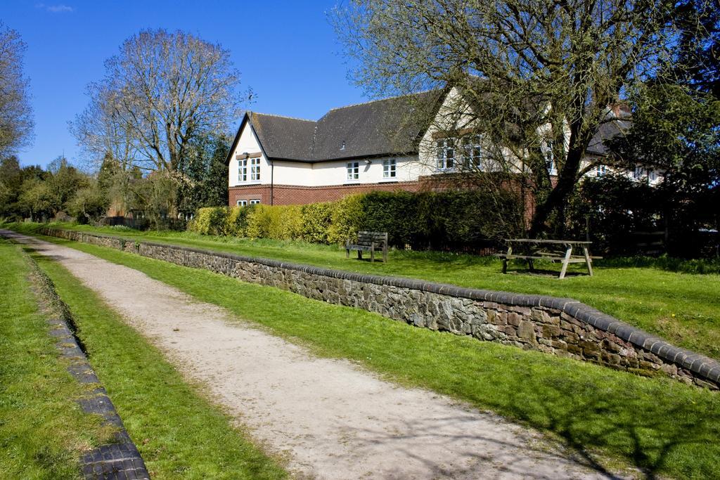Heywood Hall Denstone Exteriér fotografie